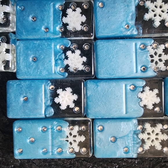 Snowflake theme Domino's - Picture 6 of 8